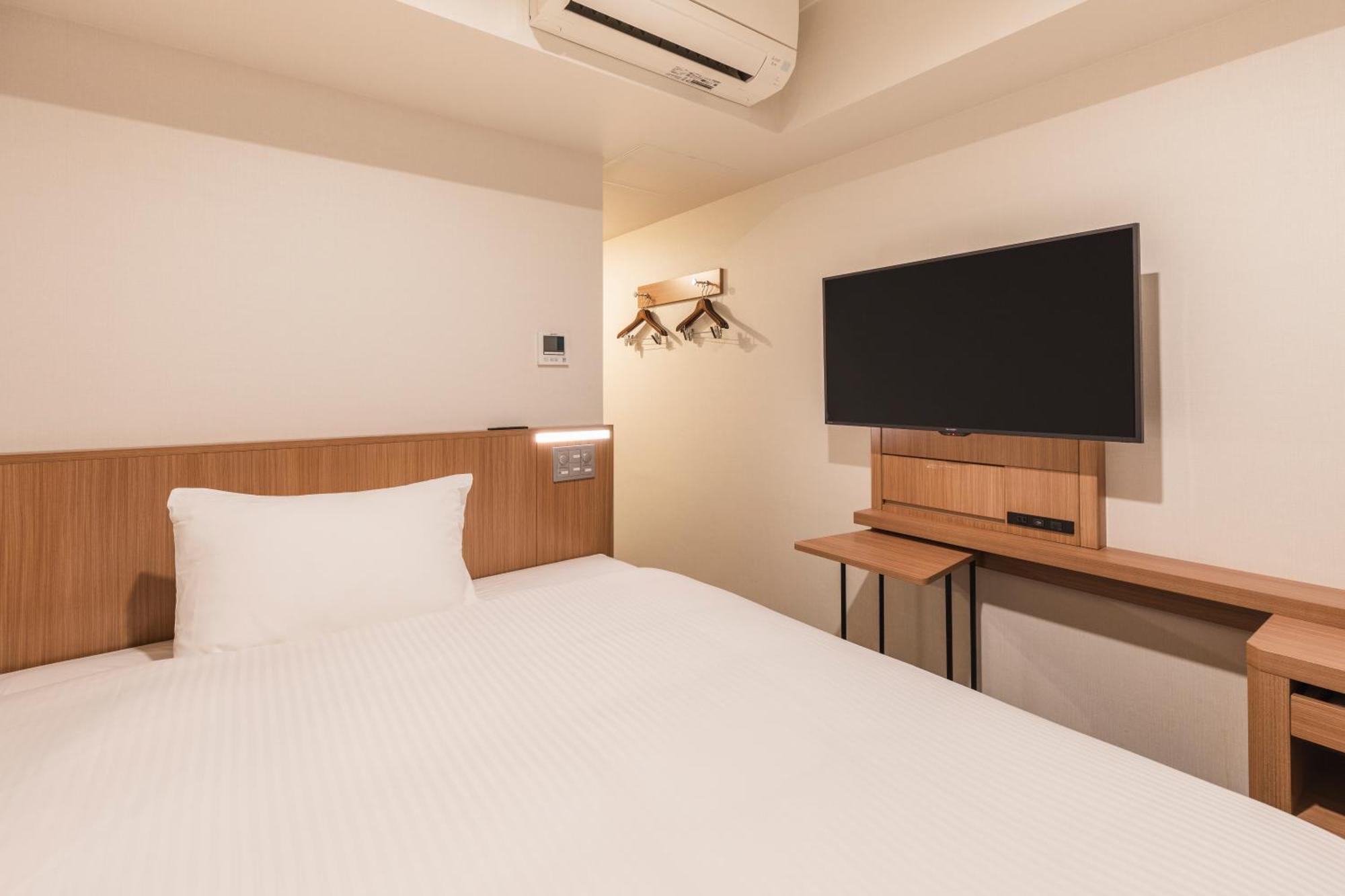 Sotetsu Fresa Inn Yokohama Higashiguchi Bagian luar foto